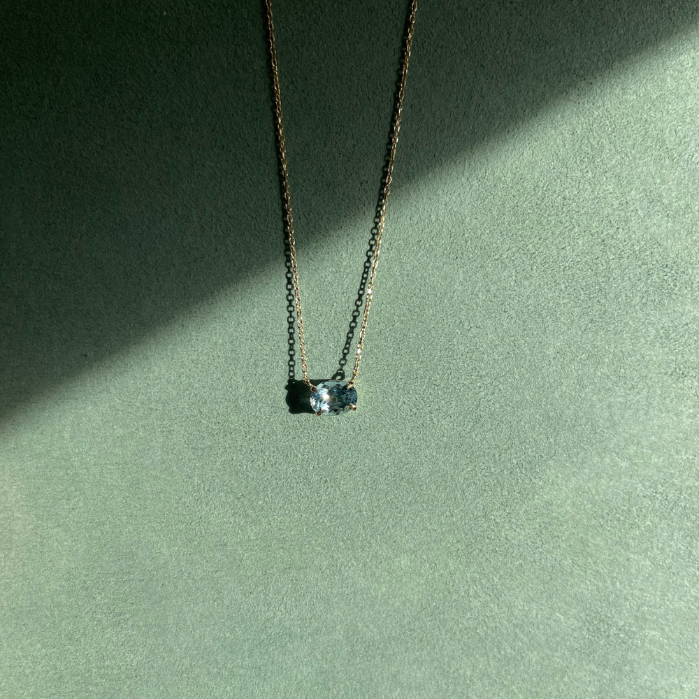 Ardea Oval Aquamarine Necklace