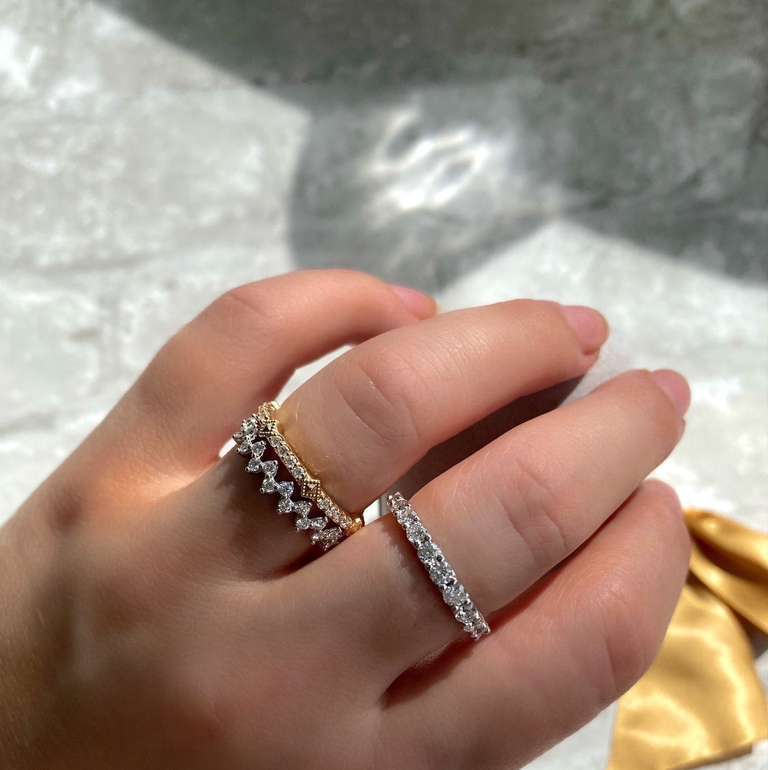 14k Faridah Diamond Stackable Ring - YAREMA JEWELRY