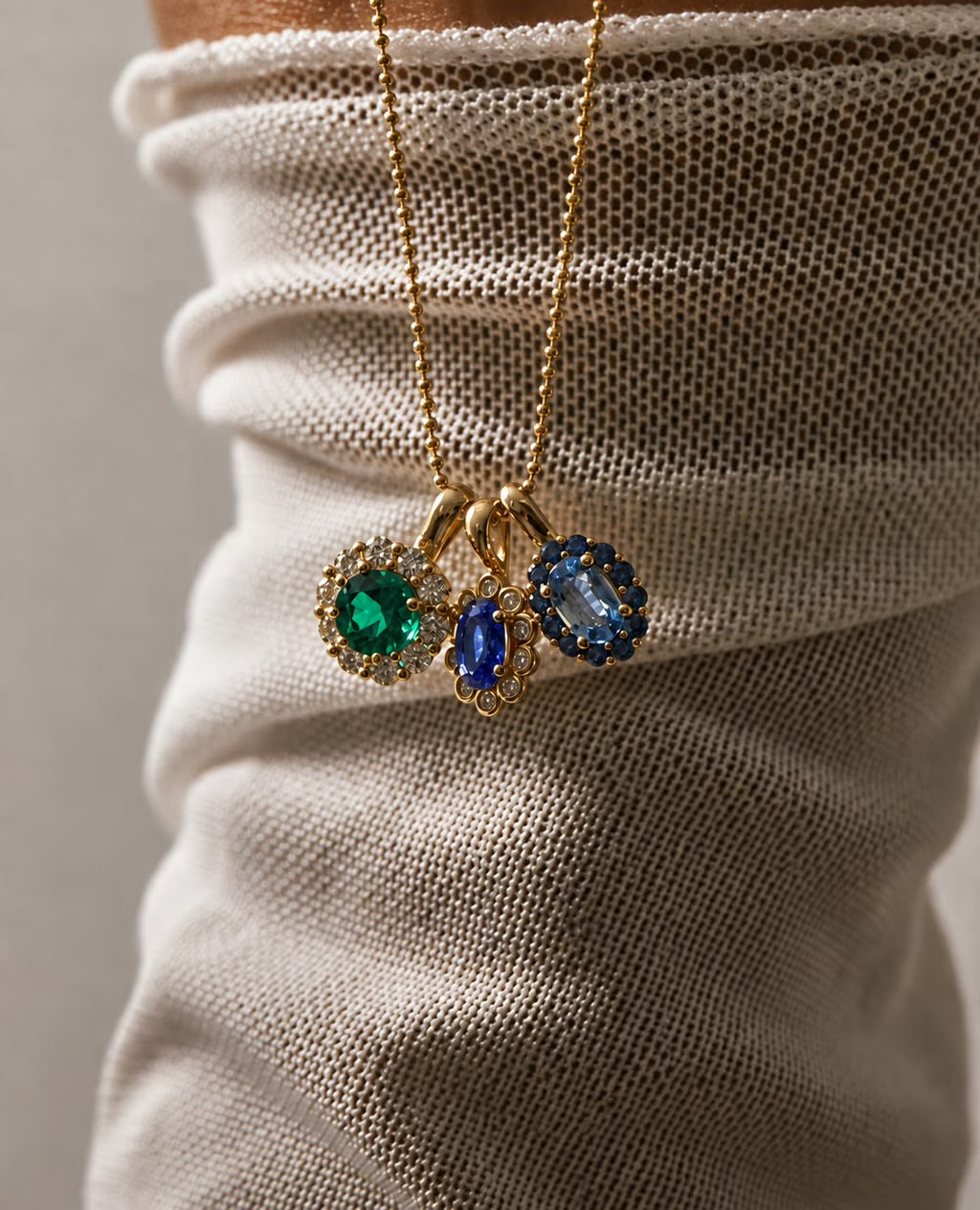 Passage Blue Sapphire Pendant
