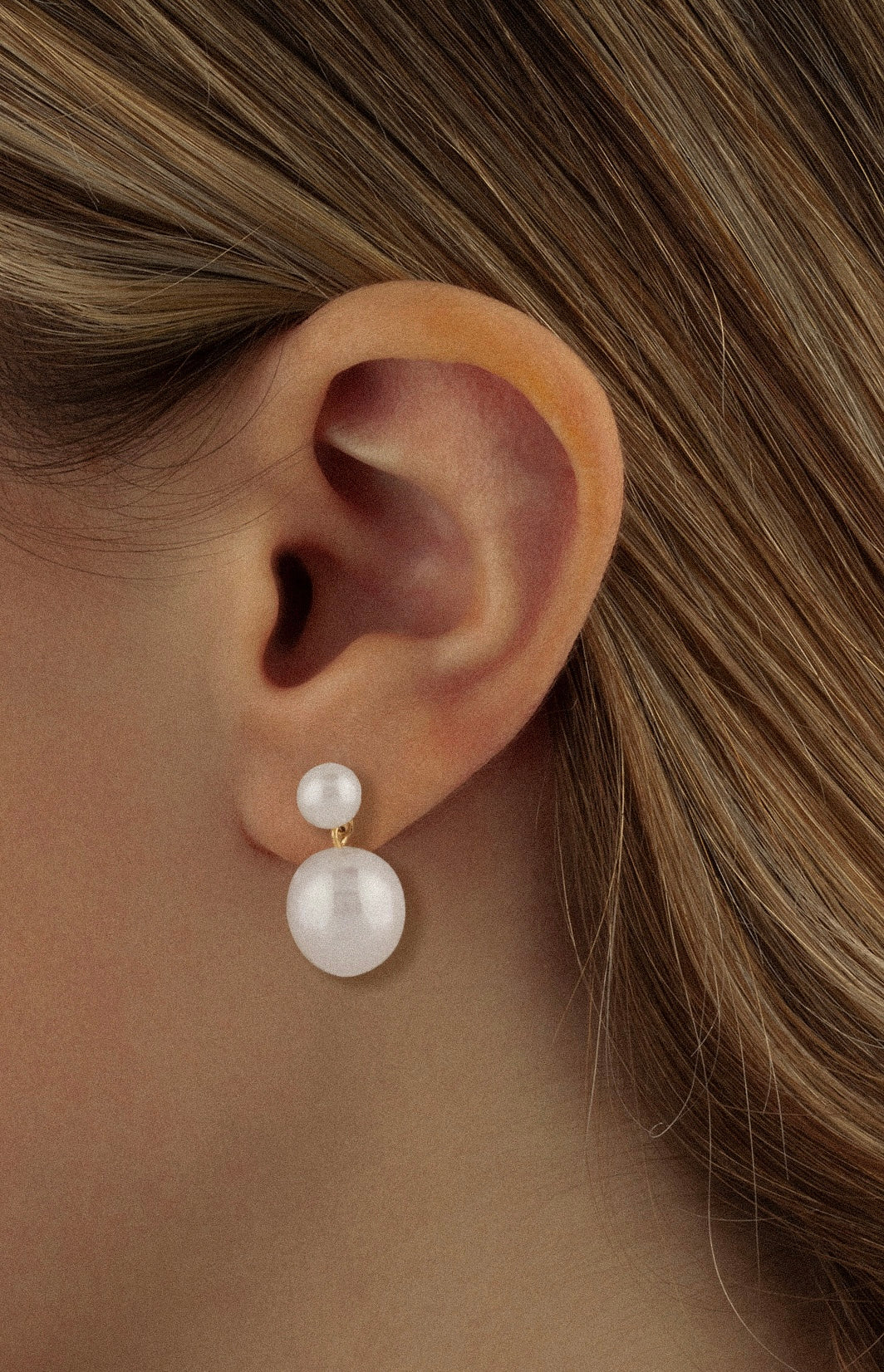 woman wearing 14k Pearl Earrings