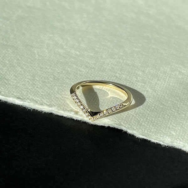 Aspen Diamond Contour Ring