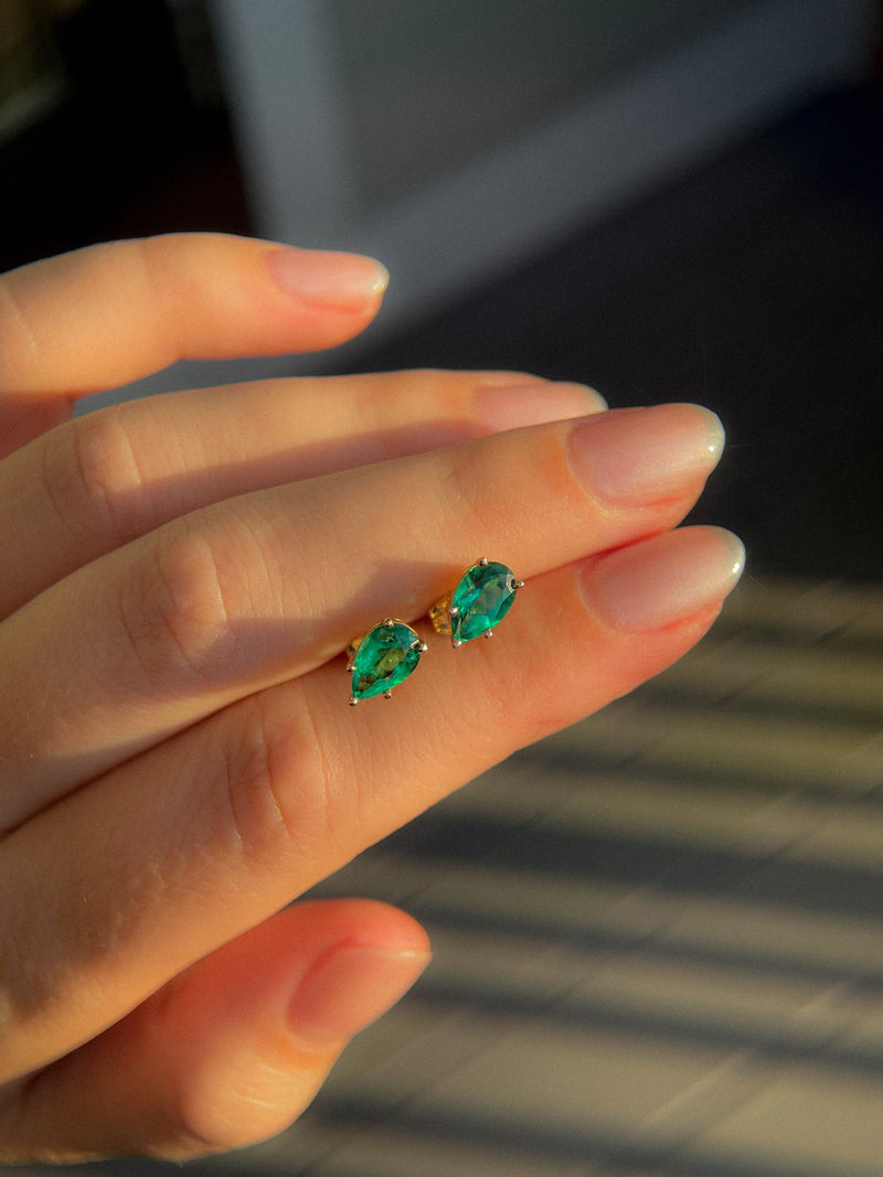 Pear Shaped Emerald Earrings 18k gold_Yarema_Jewelry